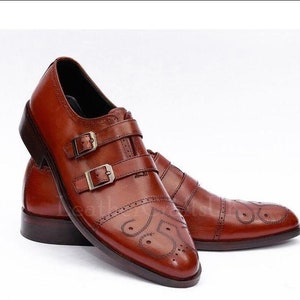Handmade Men&#39;s Genuine Brown Leather Double Monk Shoes Handcrafted Brogue Cap Toe Buckle Up Real Leather Shoes For Man Men&#39;s Leather Shoes