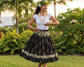 Traditional Hawaiian Pa'u Skirt - Made in Hawaii Hula Dance Skirt with Original Cotton Hawaiian Print