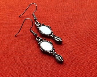 Boucles d'oreilles en argent antique avec miroir