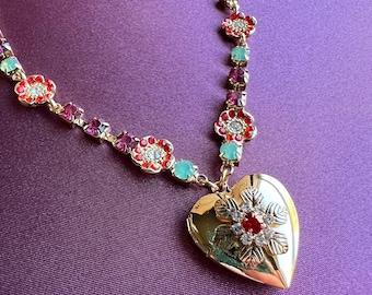 Heart Locket Necklace: Rhinestones and Flowers