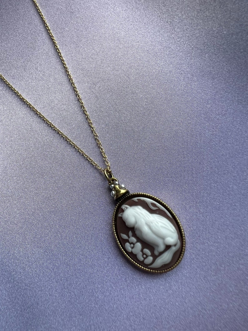 Cat Cameo Gold Necklace zdjęcie 9