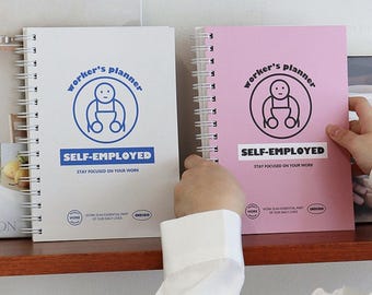 Daily Entrepreneur Planner Undated 6 months - 224 pages, for office, cash log for small business, Solopreneur, Freelancer Self Employed