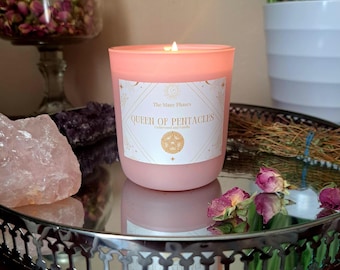 Queen Of Pentacles Pink Tarot Candle | Large 30cl | Perfect Gifts for Tarot Readers & Enthusiasts | Virgo Taurus Capricorn | Stability