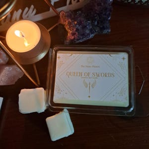 Fondants de cire de tarot parfumés - impératrice, reine des baguettes, reine des coupes, reine des pentacles, prêtresse, reine des épées | Noël | Anniversaires