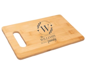 Personalized Bamboo Cutting Board, Family Name Cutting Board, Custom Engraved Kitchen Board, Housewarming Gift, Family Est Sign