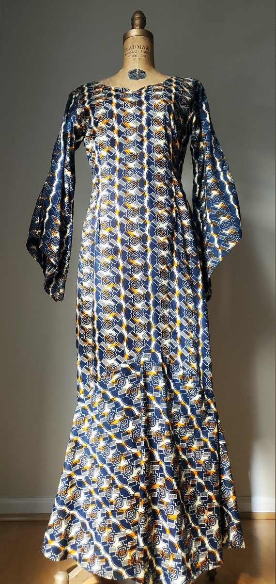 Vintage 1970's Dress - 70s Maxi Mermaid Tribal Pa… - image 6