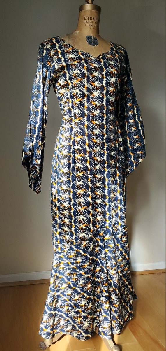 Vintage 1970's Dress - 70s Maxi Mermaid Tribal Pa… - image 9