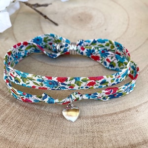 Pulsera de tela con doble vuelta y dijes de Liberty of London Elige tus dijes: estrellas, corazones, iniciales, trébol de cuatro hojas de la buena suerte