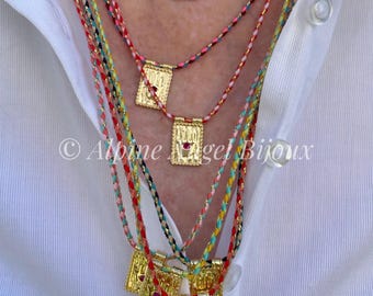 Pendentif Main De Fatma Vintage En Or 18k Avec Turquoises – Bijou Des Années 1950