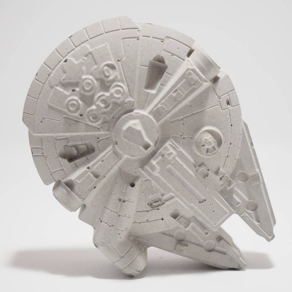 Millennium Falke; Millennium Falcon; Star Wars; Beton; Raysin; Star Wars