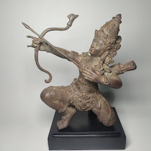 Arjuna Statue arrow pose,Arjuna statue, Hindu God , Mahadev , Bronze Arjuna statue , Handicrafts statue , Indian God