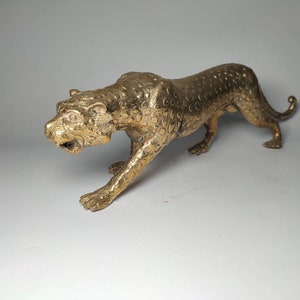 Golden Panther decorative figure, Solid Brass Decorative panther, Home Decoration, Collection Personalized Gift, Original Animal Statue