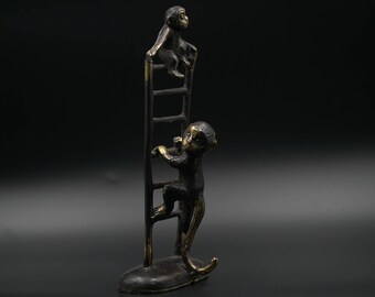 ブロンズ製猿の彫刻 ダーウィンの考える猿のブロンズ彫刻：頭蓋骨の置物、彩色ブロンズ