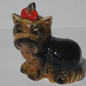 Goebel Yorkshire Terrier Yorkie Figurine puppy dog  Goebel Hummel #515