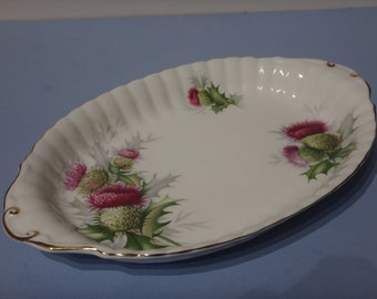 Royal Albert Highland Distel Tablett. Tablett 8,5 Zoll breit. Produziert in England von 1964 bis 1969.