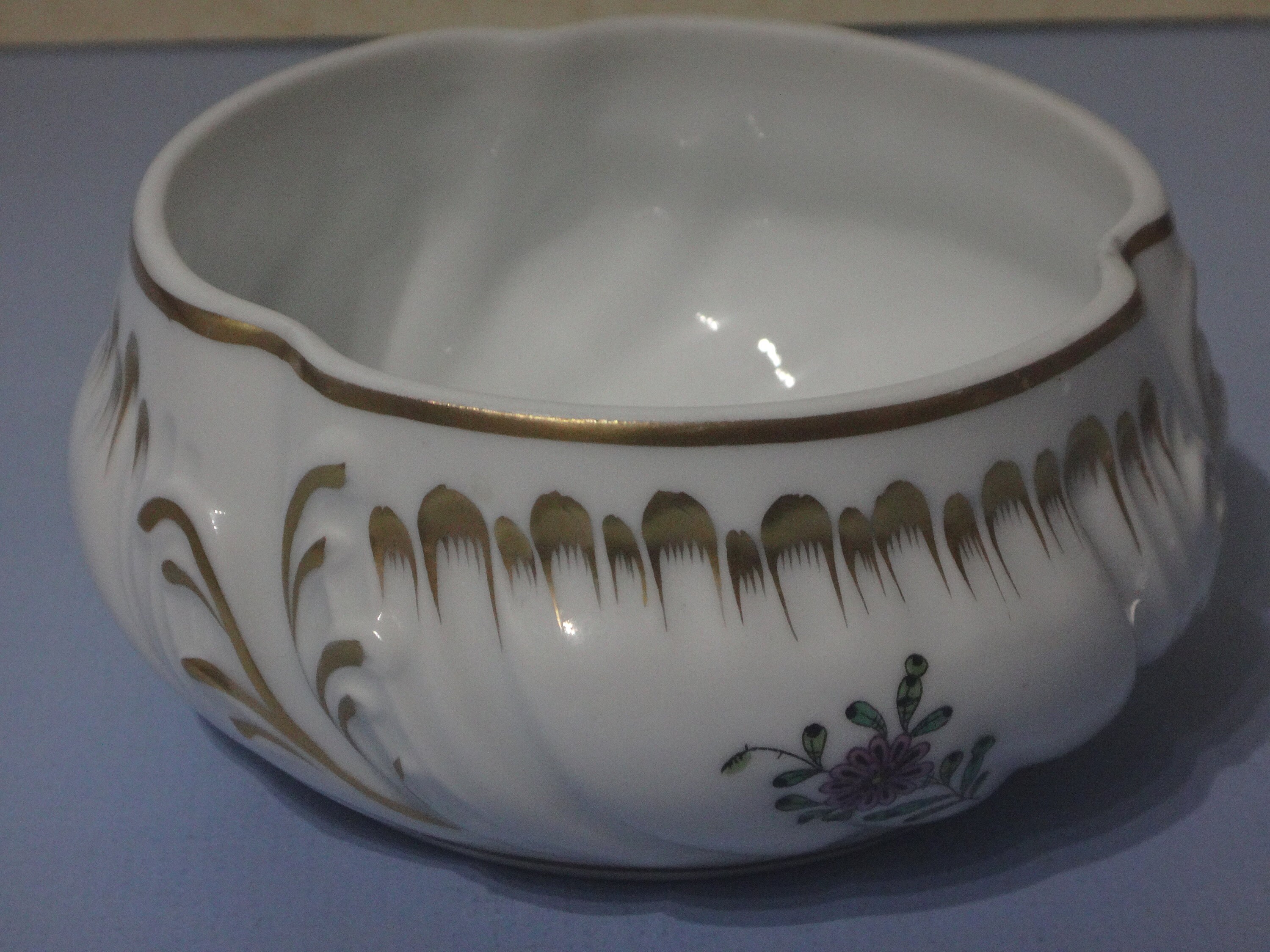 ヘレンドの手描き小鉢 - Etsy 日本