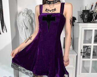 Purple velvet cocktail dress Clearance