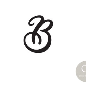 Pode incluir: Ilustração em preto e branco de uma letra B estilizada. A letra está em uma fonte cursiva. Abaixo da letra há um círculo com as letras "CR" em texto branco e as palavras "CARRIE ROCKWELL LLC" em texto branco menor.