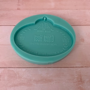 Spooky Mansion Name Tag mold w/ hole