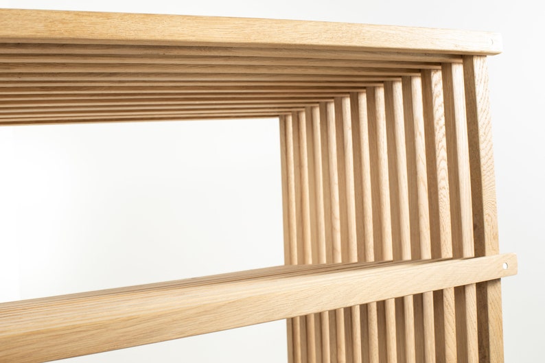 Armario de vinilo RUNA con amuleto soporte de reproductor de | Etsy