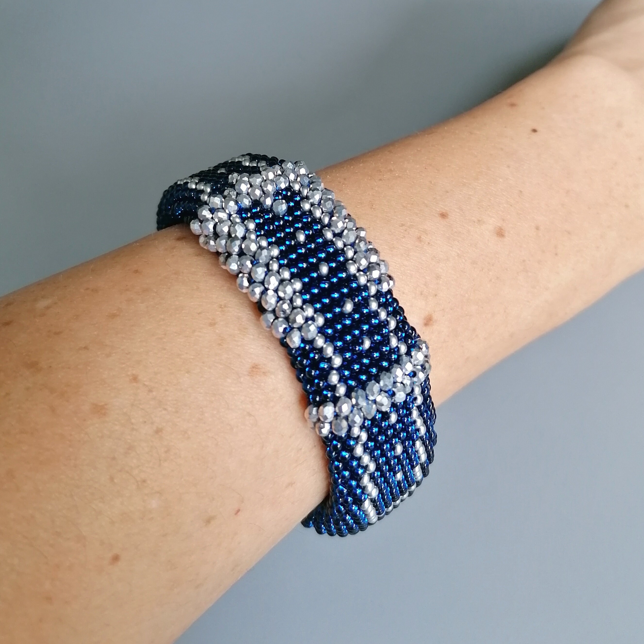 Bead Crochet Bracelet Pattern With Video Process, PDF Pattern for Wide