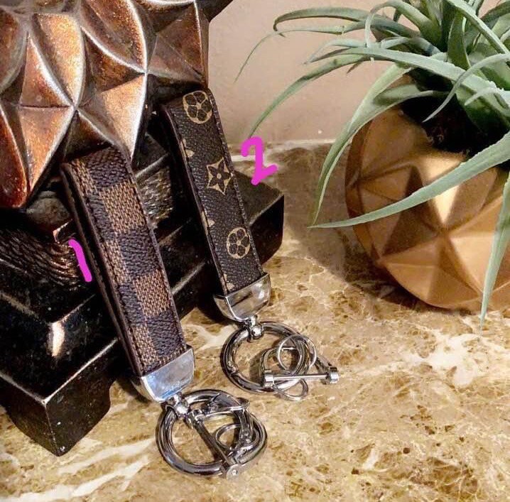 Lux keychain