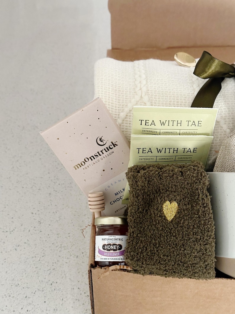 Caja de regalo de condolencias, paquete de abrazos, pensando en ti, regalo de duelo, caja de regalo hygge con manta, consuelo, regalo de ánimo imagen 6