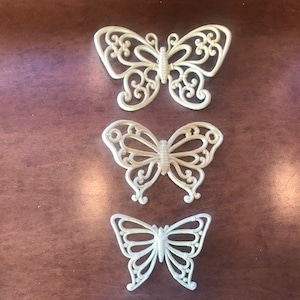 Set of 3 Vintage Homco Mid Century Faux Light Wicker Rattan Butterflies Wall Hanging