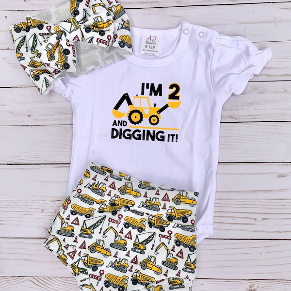 Construction Birthday, Baby girl, Bummies, Heavy machinery, Shorts, Bow, Construction outfit, Trucks, Tractor, Bodysuit, First birthday