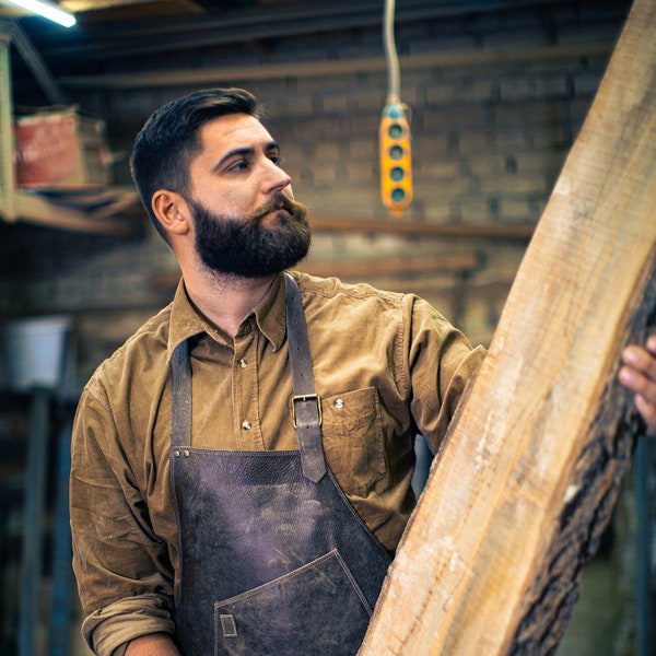 Handwerker Lederschürze • Personalisiertes Geschenk • für Schreiner • Leicht • Robust • Hochwertige Verpackung • Braun