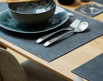 Rechthoekige placemats van zwart echt leer • Gepersonaliseerde • Waterdicht en robuust • Olie-absorberend • Voor bar en diner