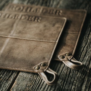 Two Leather BBQ BROWN Potholders • Rohleder Quality accessories for Grill • Party Gift for Chef&#39;s • Heat protection for Table