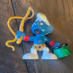 Vintage 1979 Smurfs Peyo LION TAMER Smurf 20115 Bully PVC Figure