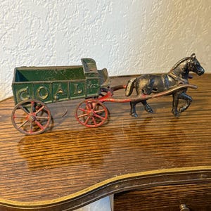 Vintage Cast Iron Horse-Drawn Coal Wagon Toy – Antique Collectible – Early Americana Decor hubley, arcade, dent