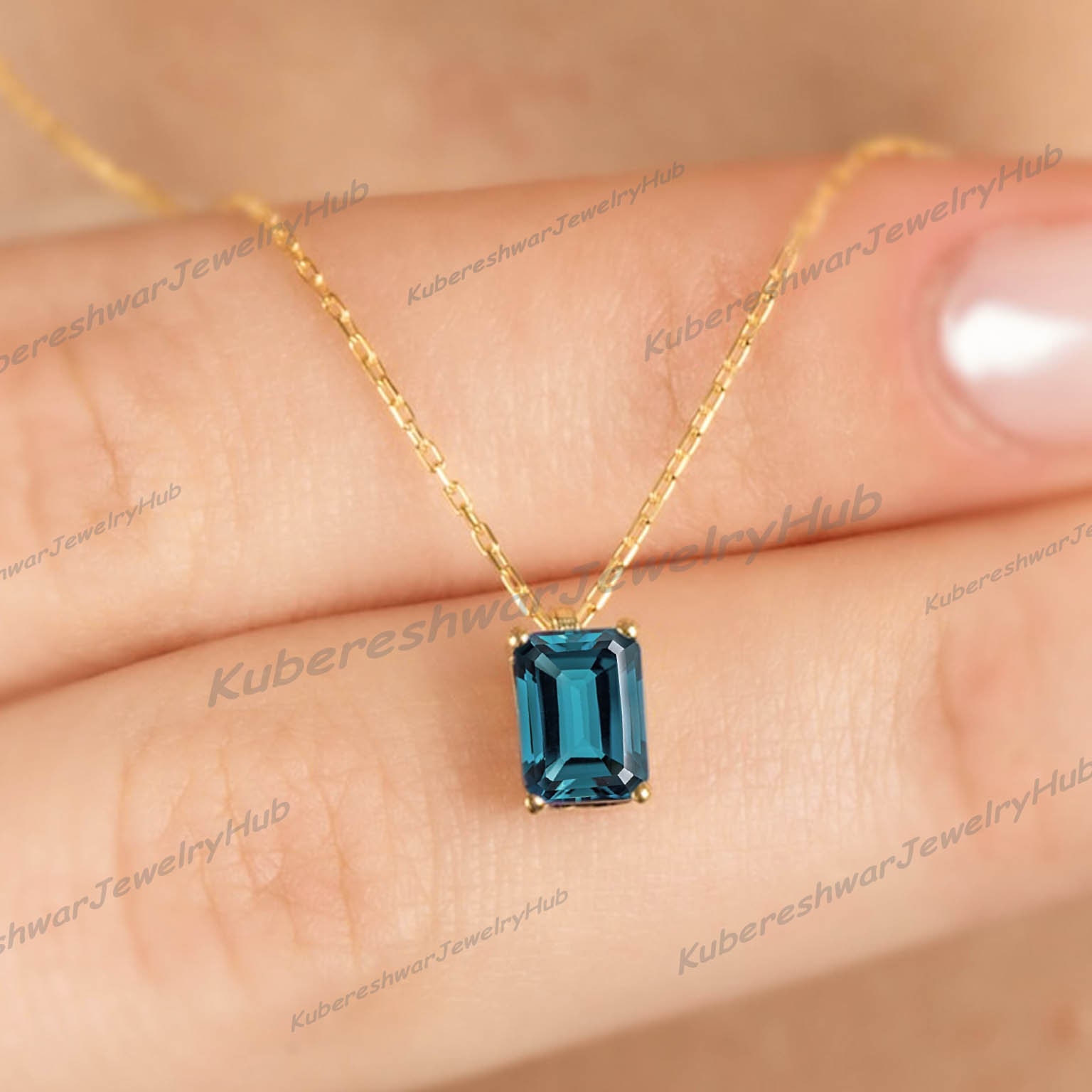 London on sale blue necklace