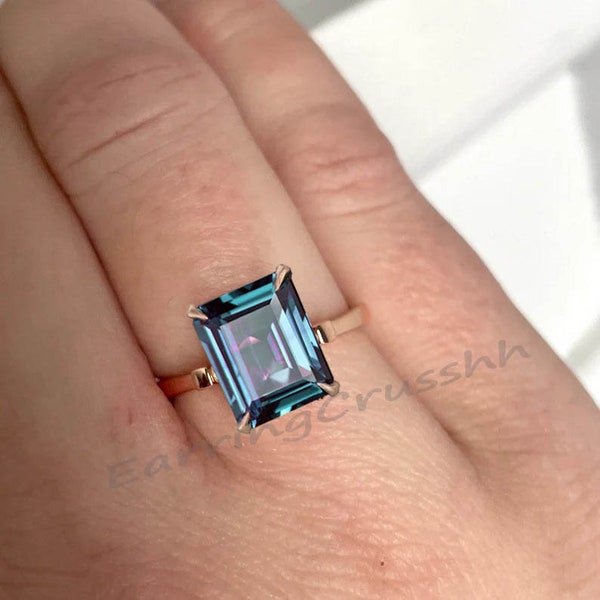 Alexandrite Engagement Ring, Vintage Silver Ring, Alexandrite Emerald Cut Alexandrite Ring, Wedding Anniversary Ring, Cocktail Birthday Ring