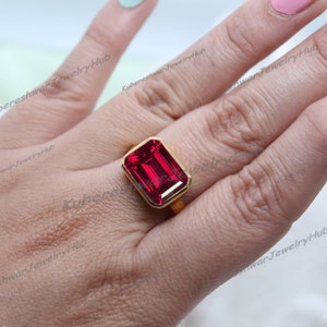 Handmade Emerald Cut Garnet Ring: 925 Sterling Silver, Women&#39;s Jewelry
