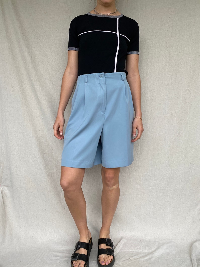 31 waist Vintage blue shorts