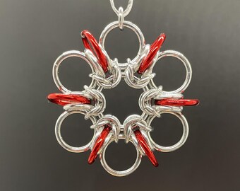 Chainmail tutorial – Two Versions of Easy as 1, 2, 3 Ornament/pendant (kits sold separately)