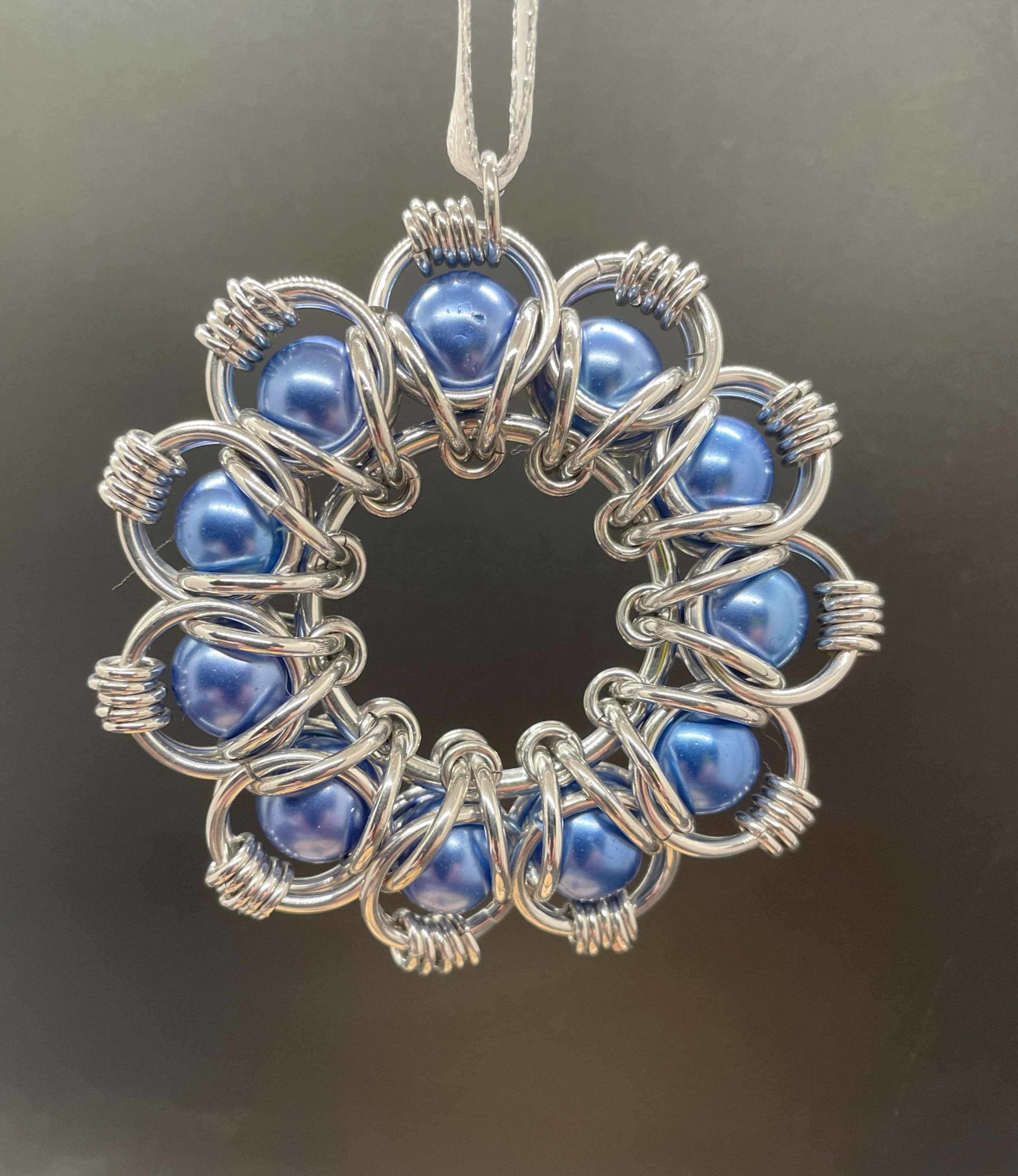 Chainmail Tutorial – Get Your Bearings Christmas Ornament (chain Mail ...