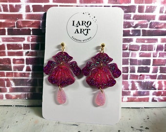 Flower dangle,  fuschia, pinks glitters, resin, #781