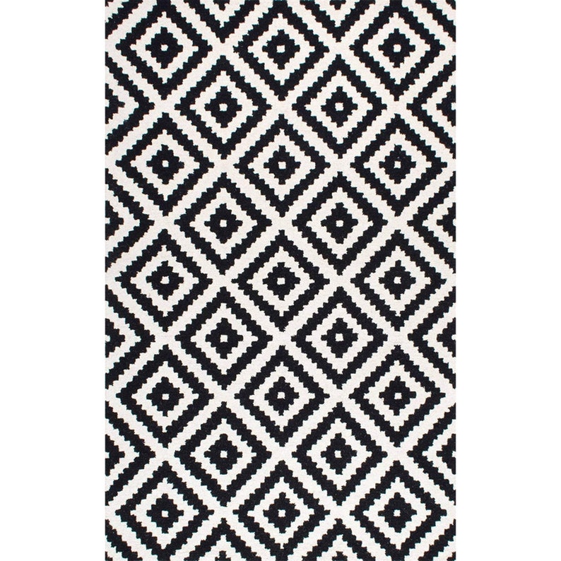 Hand Tufted, Rug Scandinavian, Black and Cream, Tuffed, 5x7, 5x8, 6x8