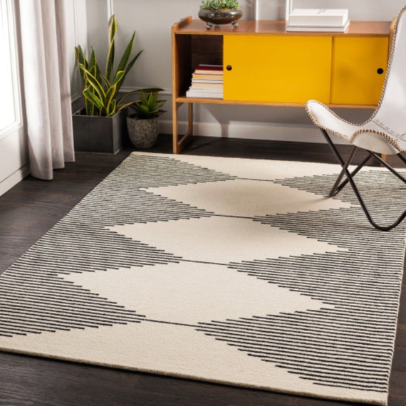 Black and White Rugs Hand Tufted, 8x10, 8x11, 9x13, 10x14