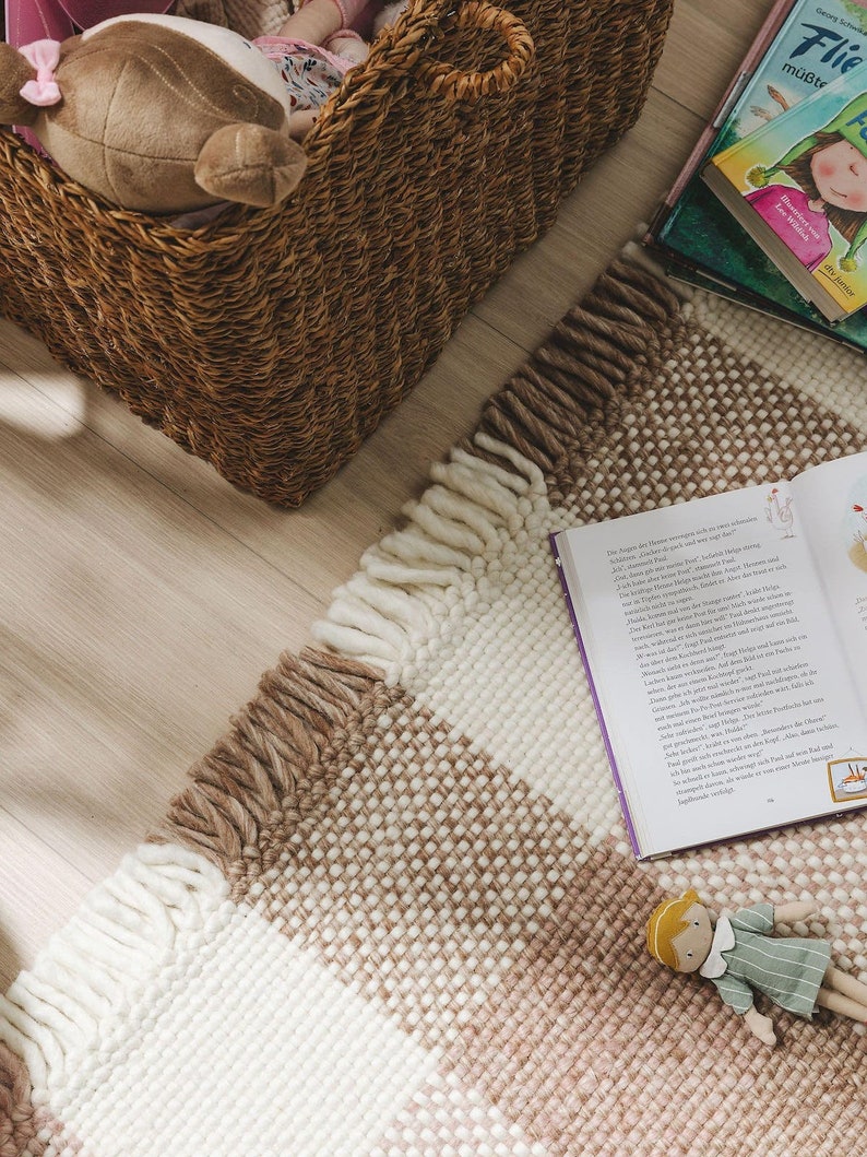 Modern Rug, Hand Woven, Handmade, 5x7, 5x8, 6x8, 6x9, Living Room