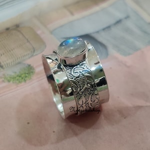 Moonstone Ring, Spinner Ring with stone, Sterling Silver Ring for Women, Meditation Worry Fidget Ring, Handmade Ring, Rainbow Moonstone