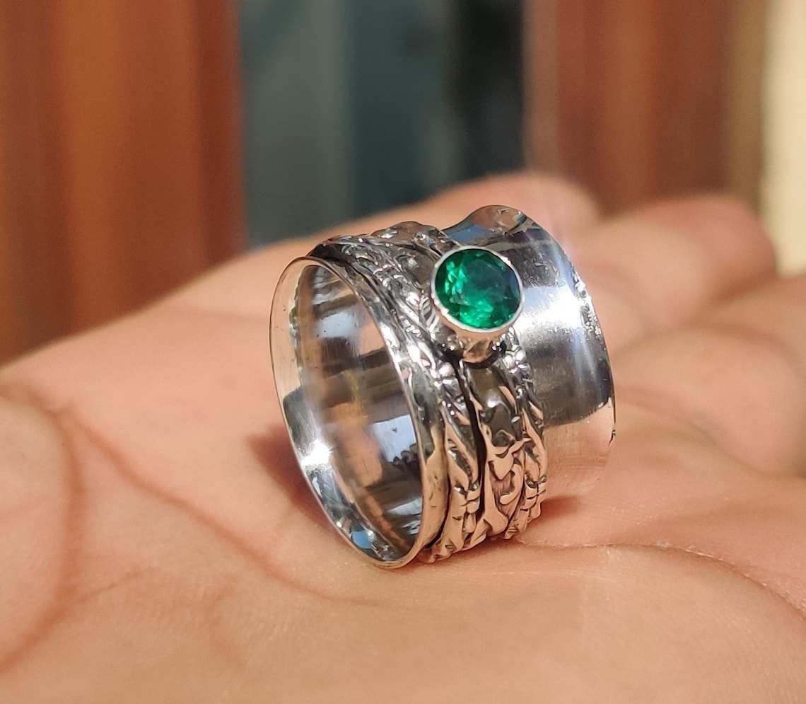Emerald Ring Spinner Ring 925 Sterling Silver Hammered Wide Etsy