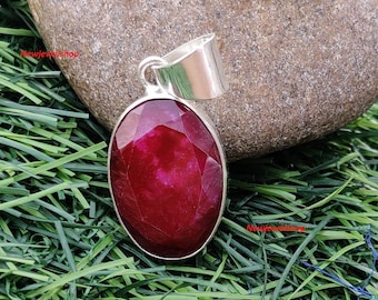 Ciondolo con rubino del Kashmir, ciondolo da matrimonio, ciondolo in argento sterling 925, gioiello fatto a mano, collana da principessa, regalo per innamorati, regalo di anniversario,