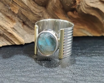 Labradorite Ring, 925 Silver Ring,  Gemstone Ring, Handmade Ring, Designer Ring, Silver Band Ring, Promised Ring, Gift For Her, Women Ring