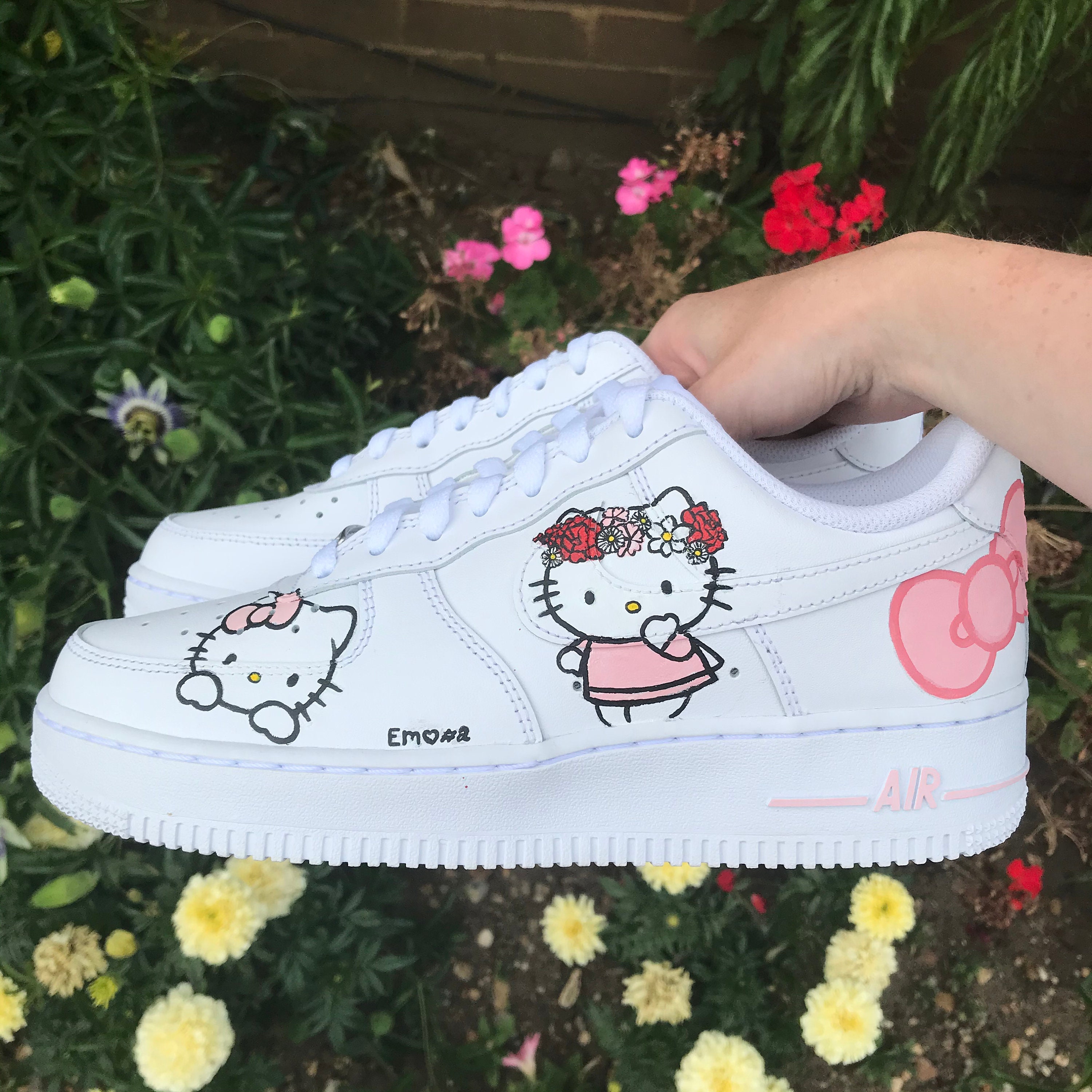 Nike Air Force 1 hello Kitty