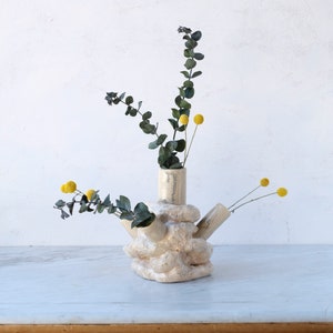 Ceramic Vase for Flower Arrangements, Ikebana Inspired Design, Handcrafted Planter, Contemporary Sculptural Bud Vase